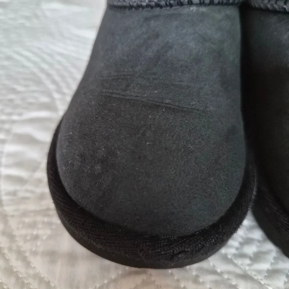 GUC UGG Classic Ⅱ Kids Boots #1017703K Black US Size 7